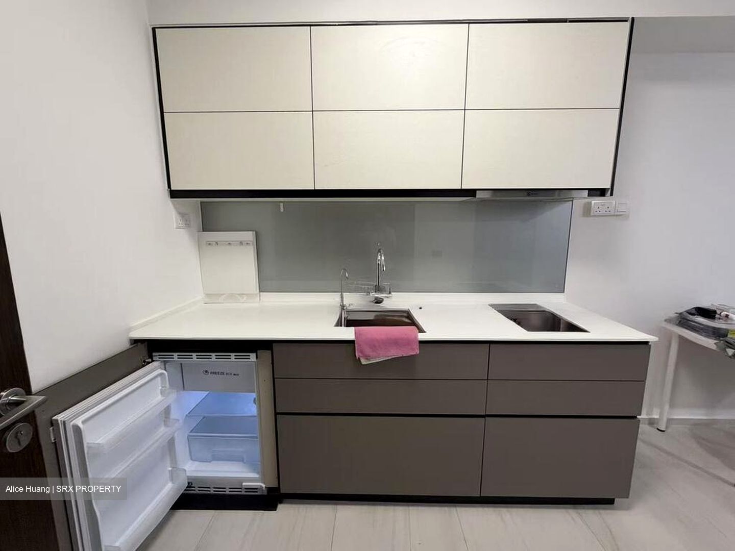 d'Nest (D18), Condominium #527576341